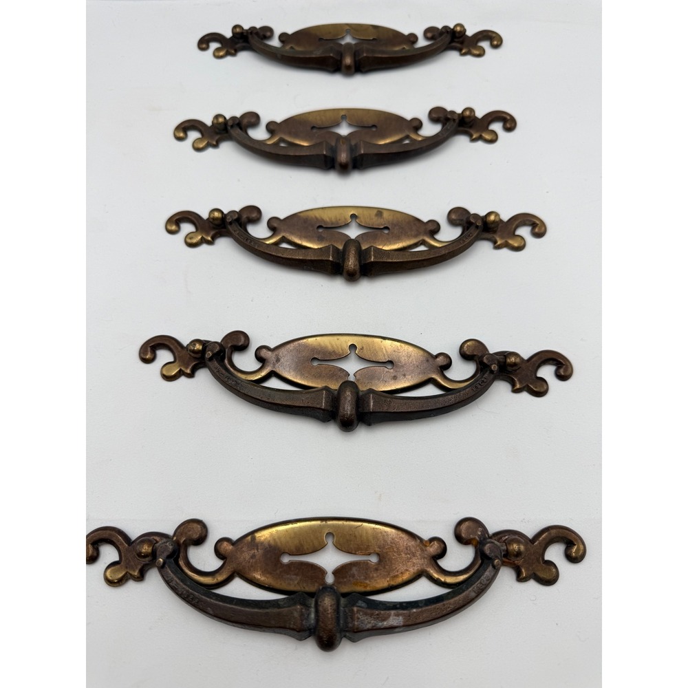 Keeler Brass Co Drawer Pulls Set of 5 Good Vintage Ornate KBC2 N-1622